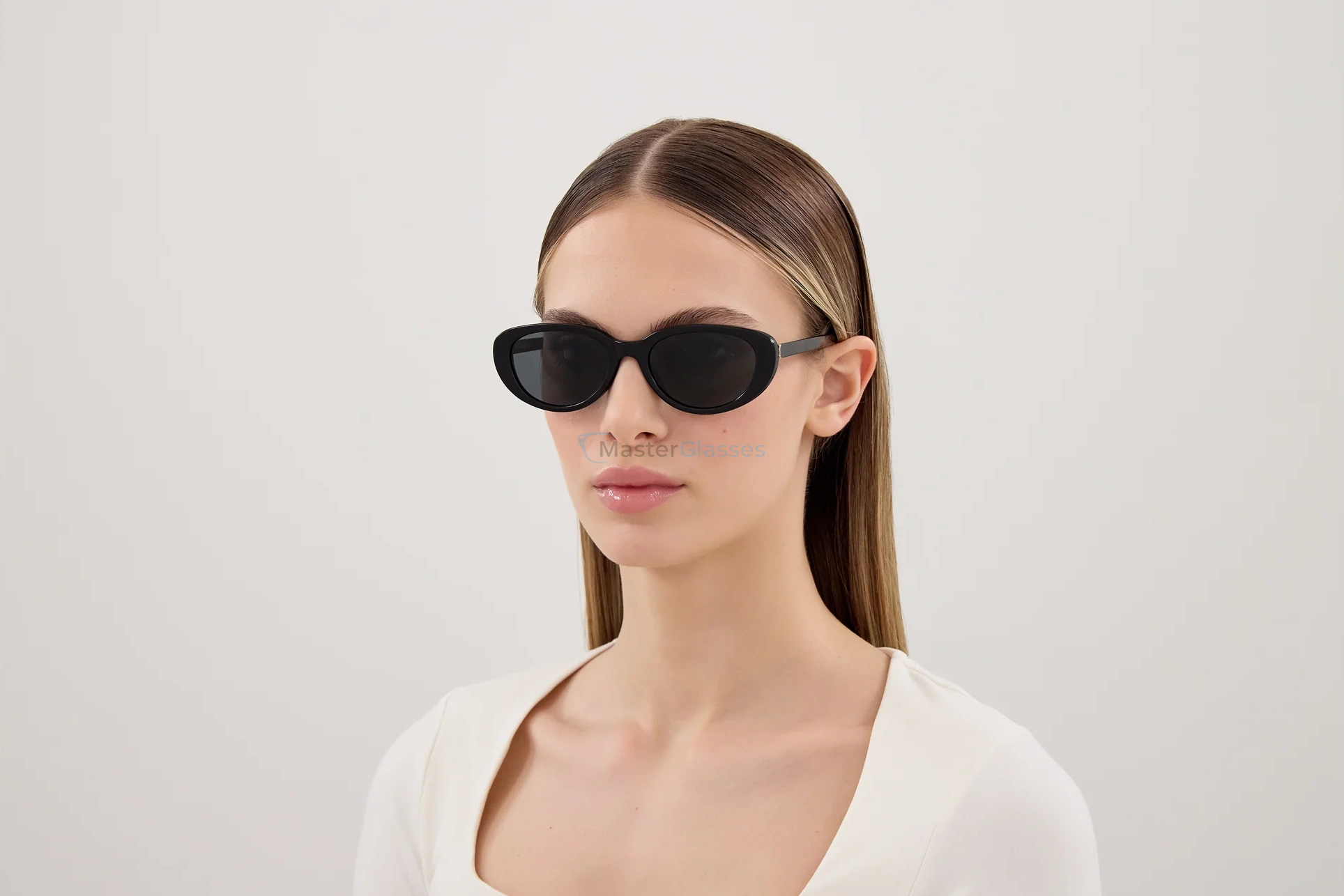 Солнцезащитные очки Saint Laurent SL M154-001