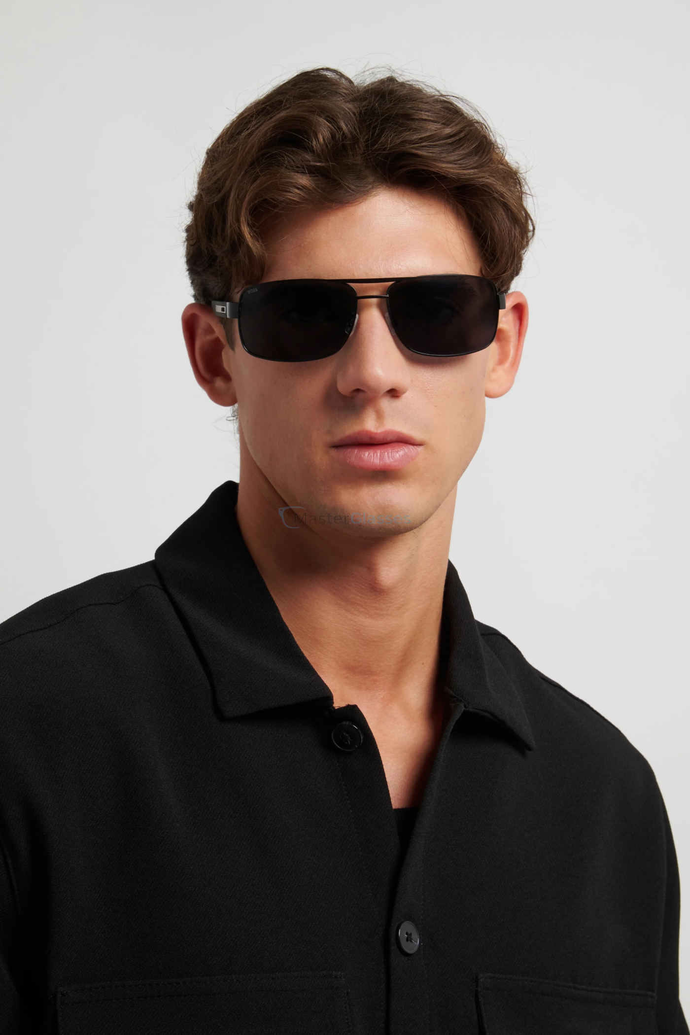 Солнцезащитные очки HUGO BOSS 1906/S 003