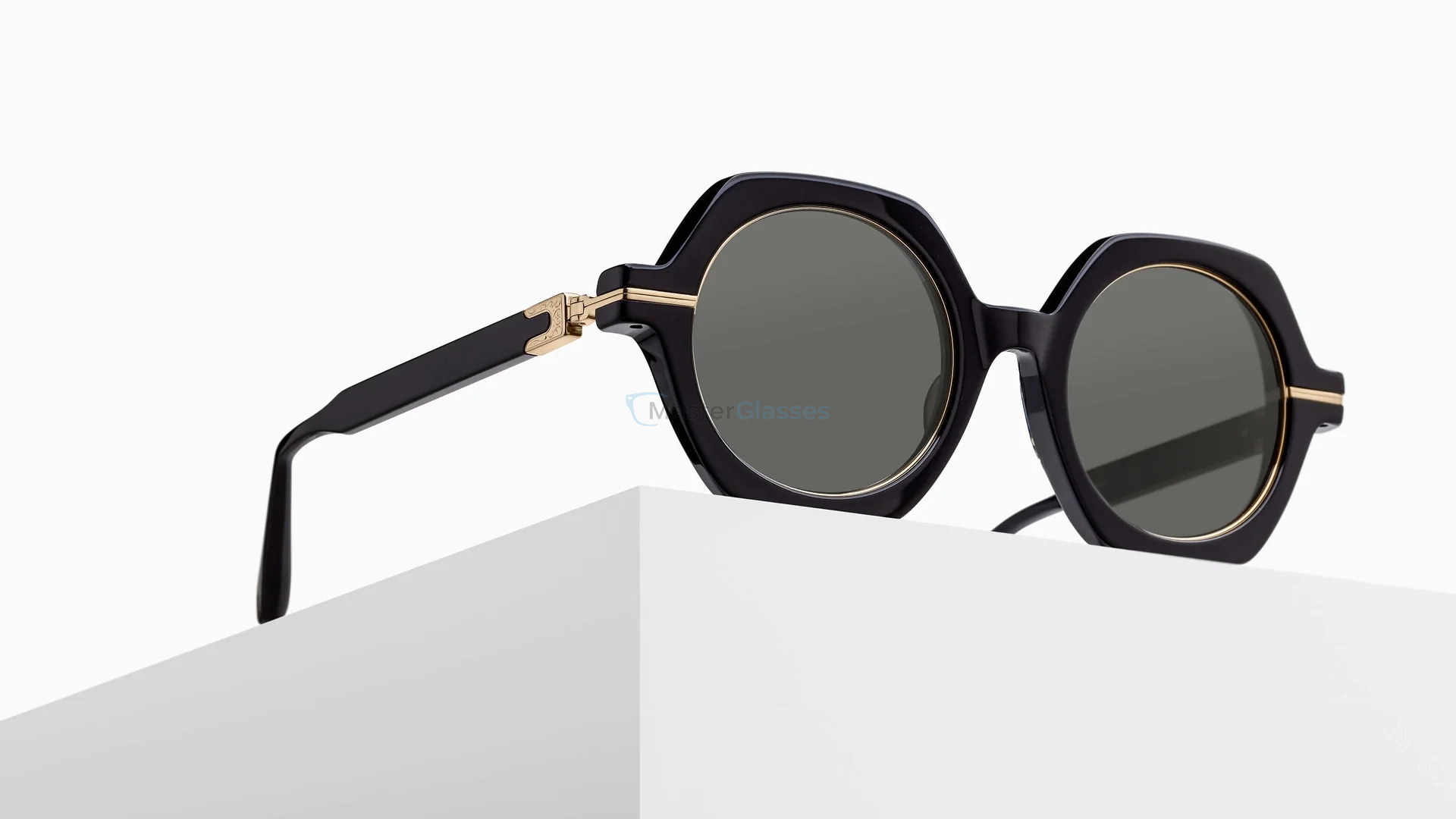 �������������� ���� MATSUDA M2072.SG.BLK-BG.48