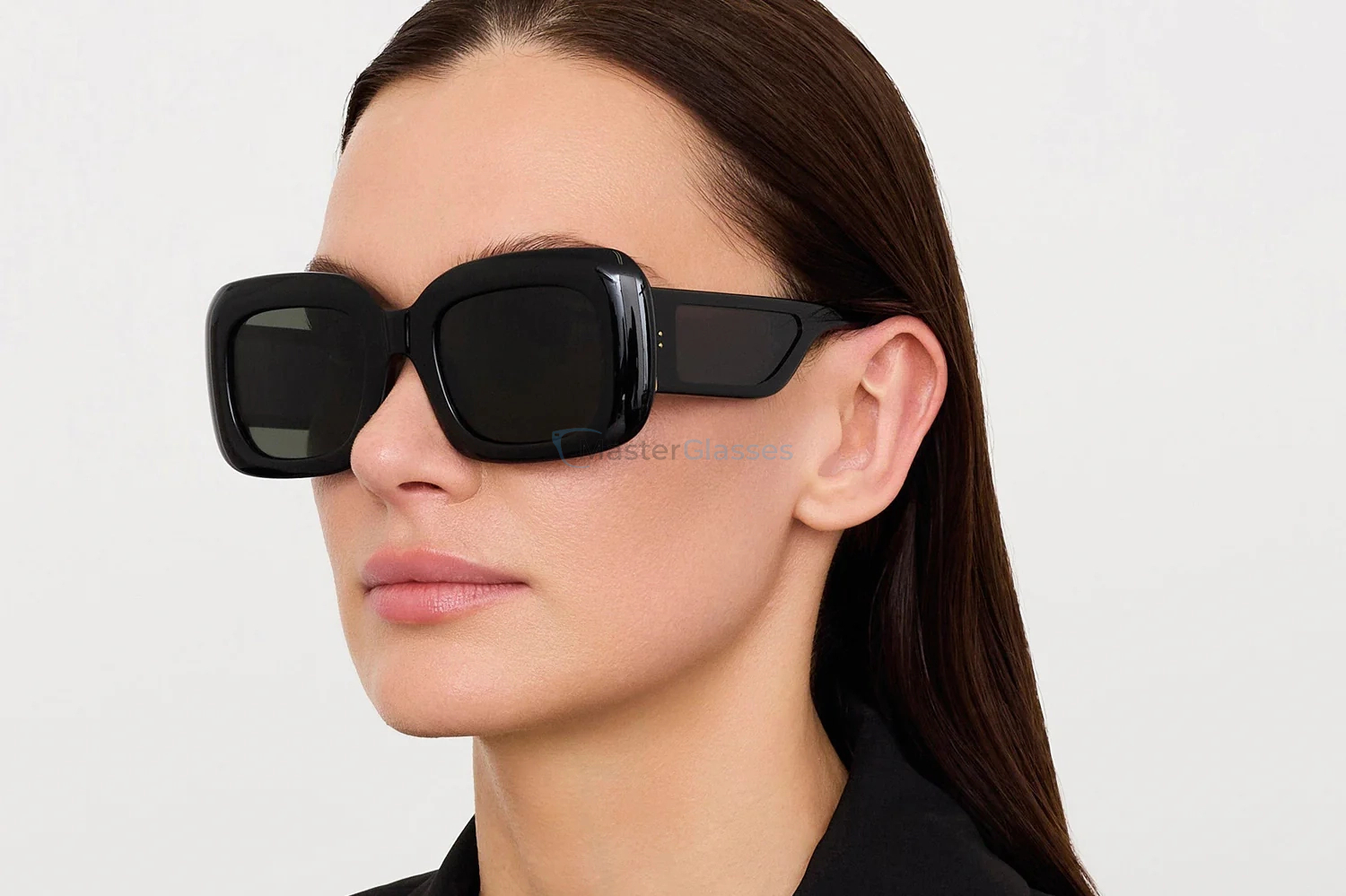 Солнцезащитные очки Linda Farrow 1550 C01