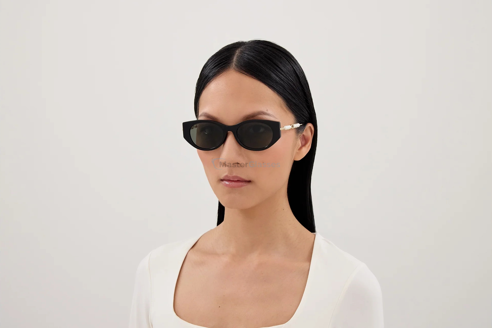 Солнцезащитные очки Gucci GG1970SA-001
