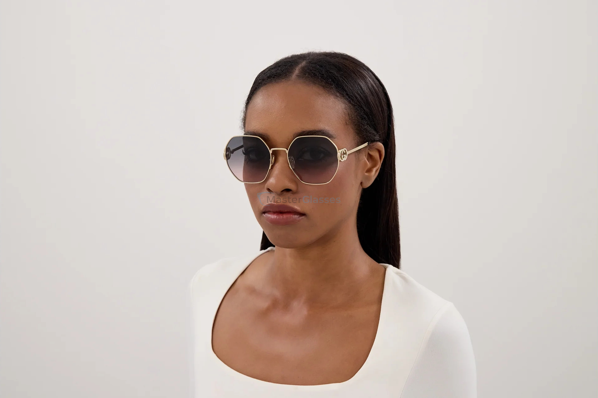 �������������� ���� Gucci GG2046S-002