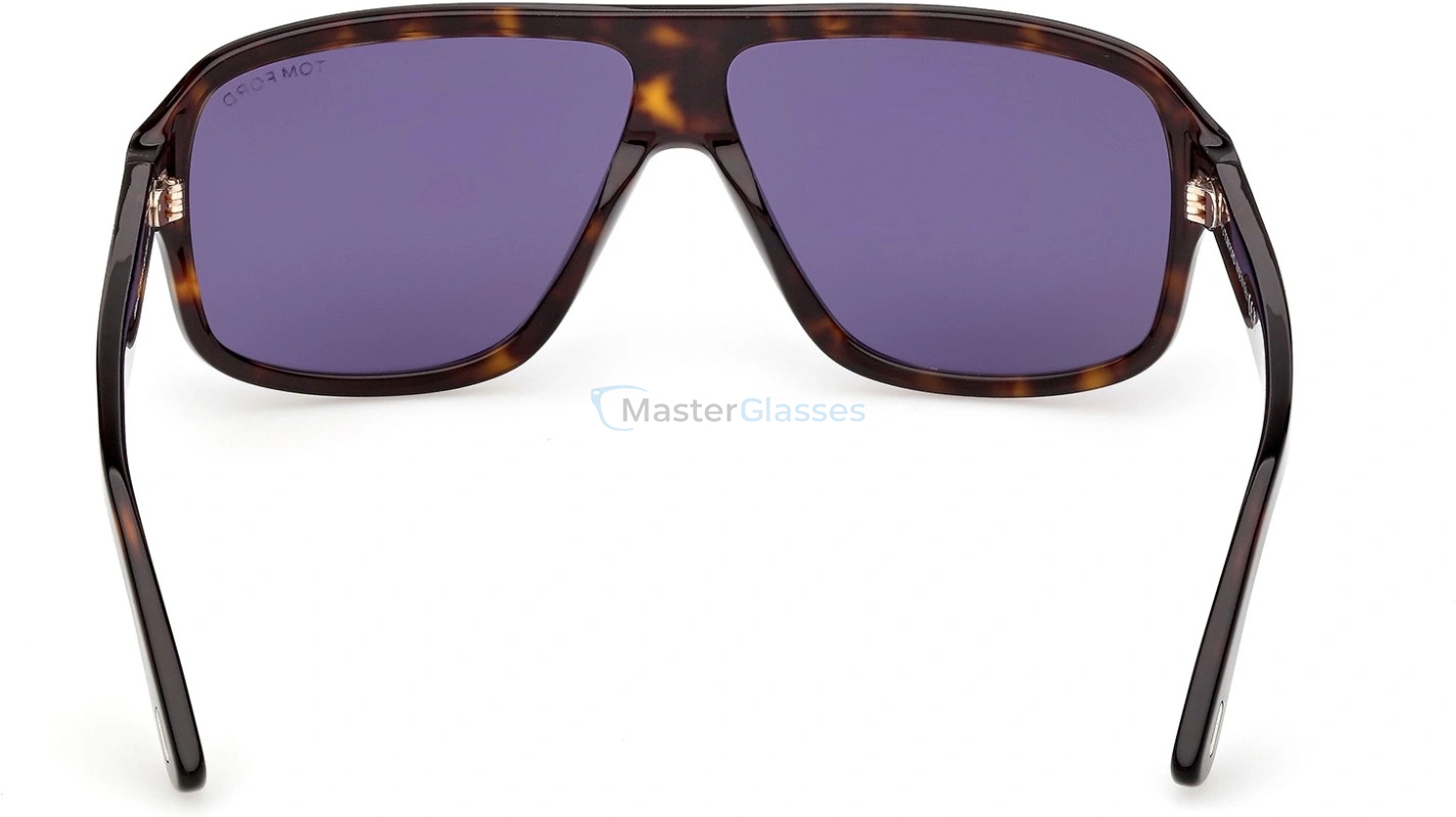 Солнцезащитные очки Tom Ford TF 1335 52V 63