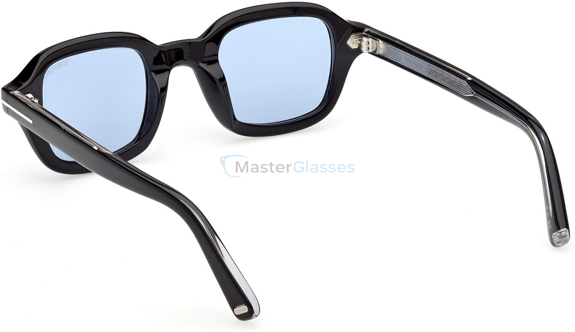 Солнцезащитные очки Tom Ford TI 0021 01V 46