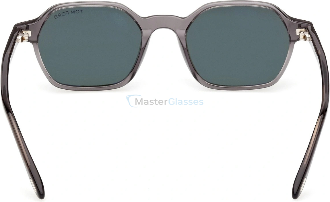 Солнцезащитные очки TOM FORD TF 1301 20N 51