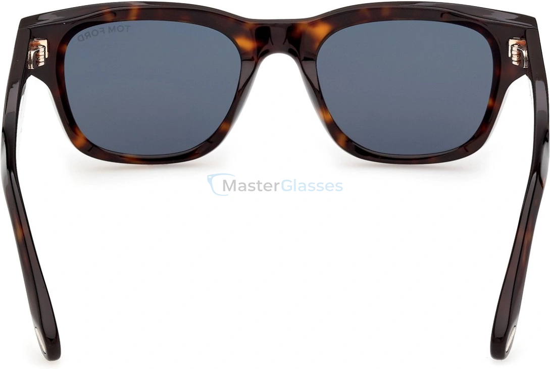 Солнцезащитные очки TOM FORD TF 1357 52A 50