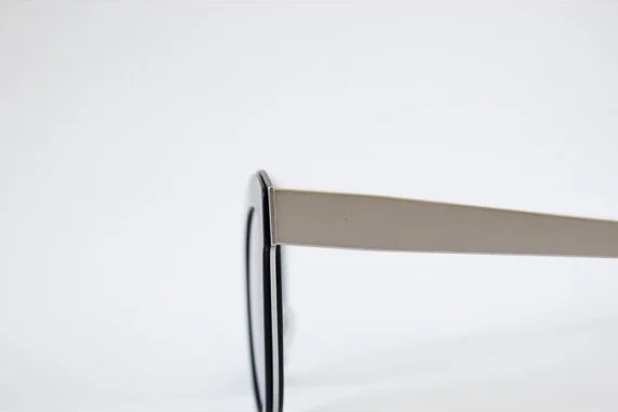 VALENTIN YUDASHKIN VY 359 033/4