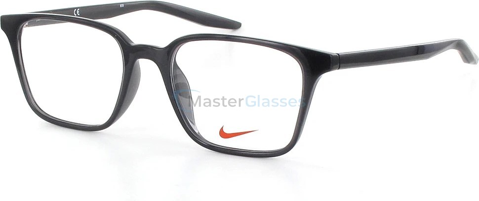  Nike 7126-060