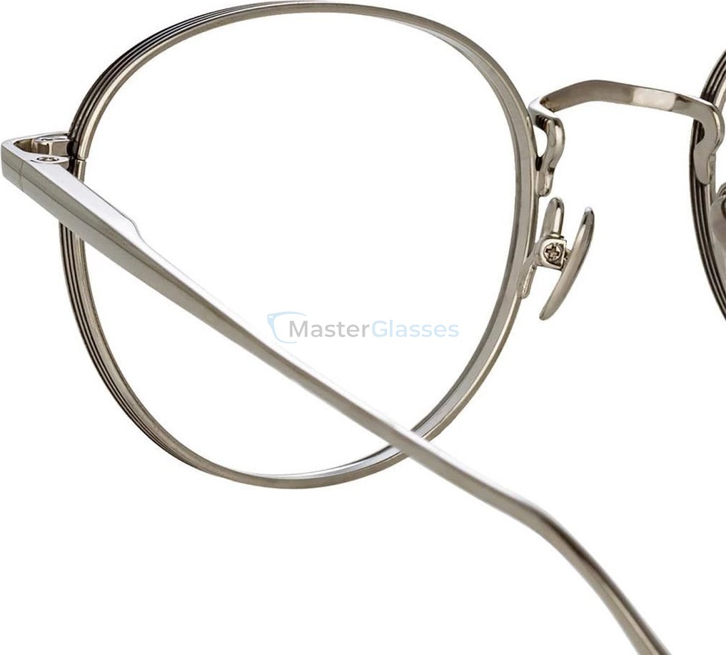  Linda Farrow 1229 C02