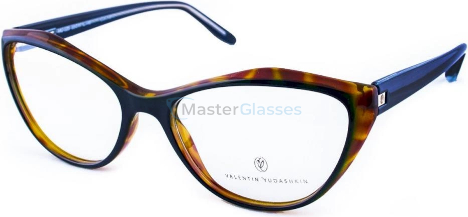 Valentin Yudashkin VY 523 A811