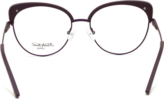 ������ Nicoleta Buchi 552 02