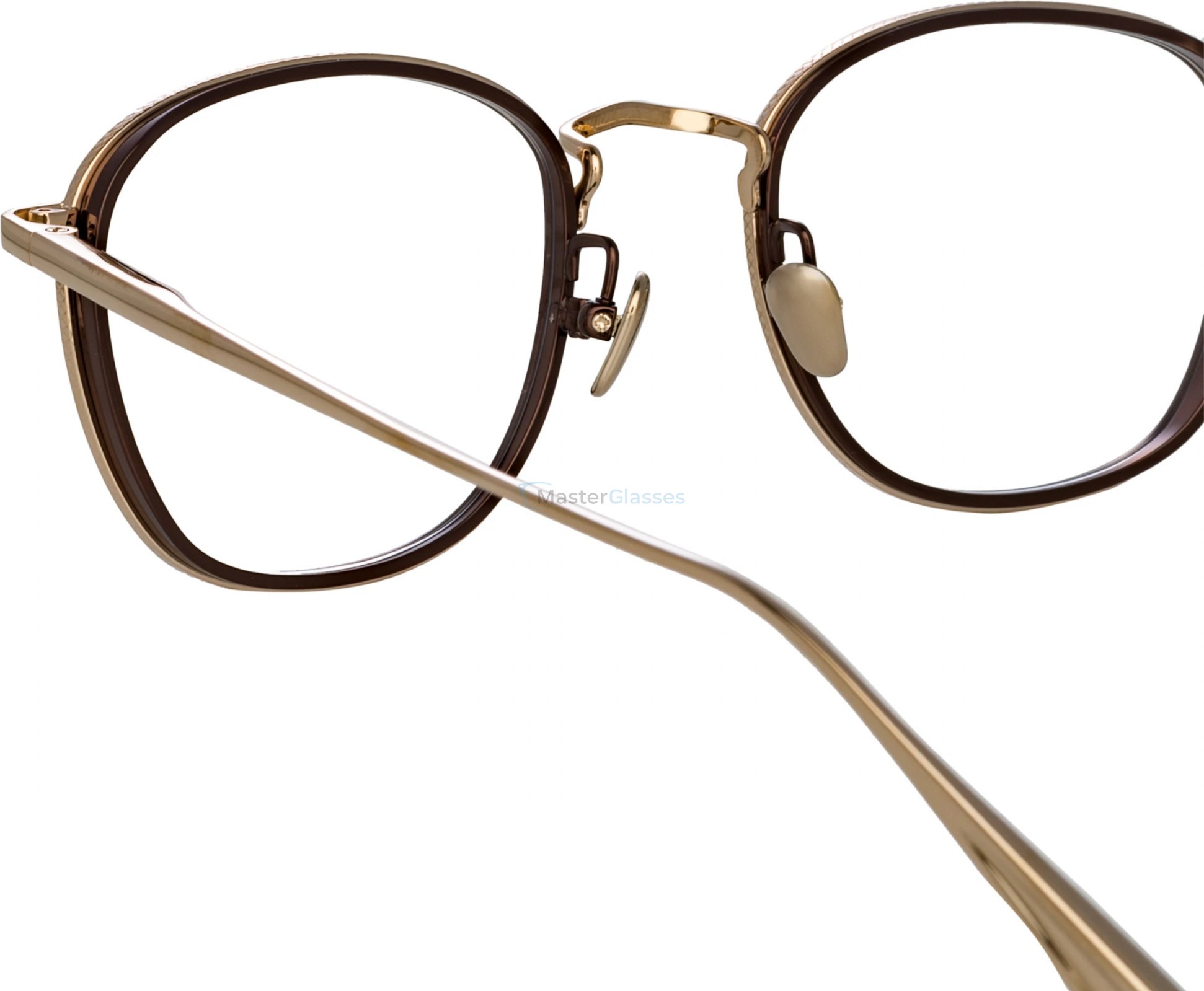  Linda Farrow 1220 C03