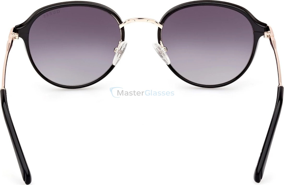   GUESS GUS 00068 01B 53