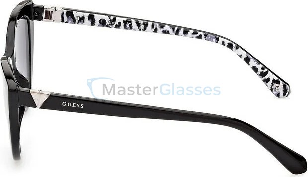   GUESS GUS 5211 01B 56