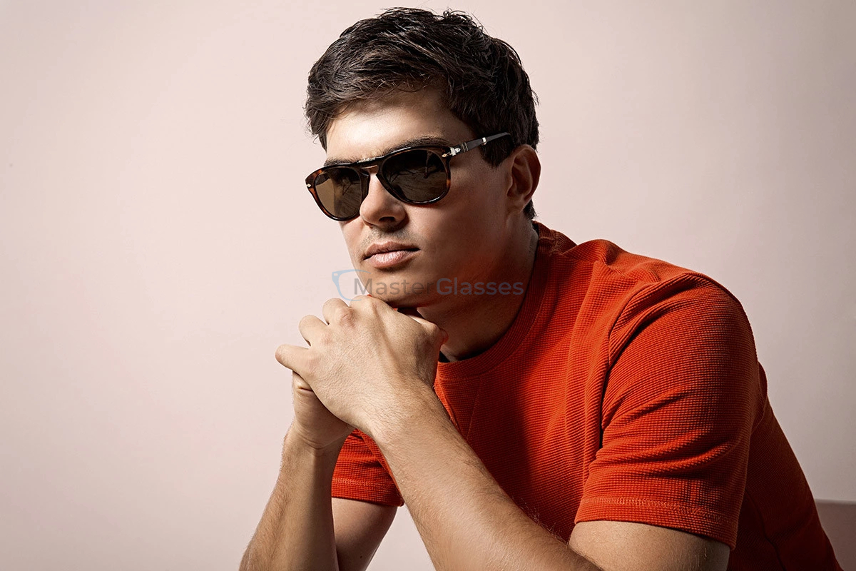   Persol Folding 714 Series PO0714 24/57 Polarized