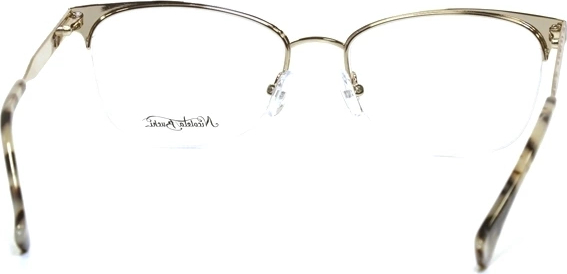 ������ Nicoleta Buchi 380 01