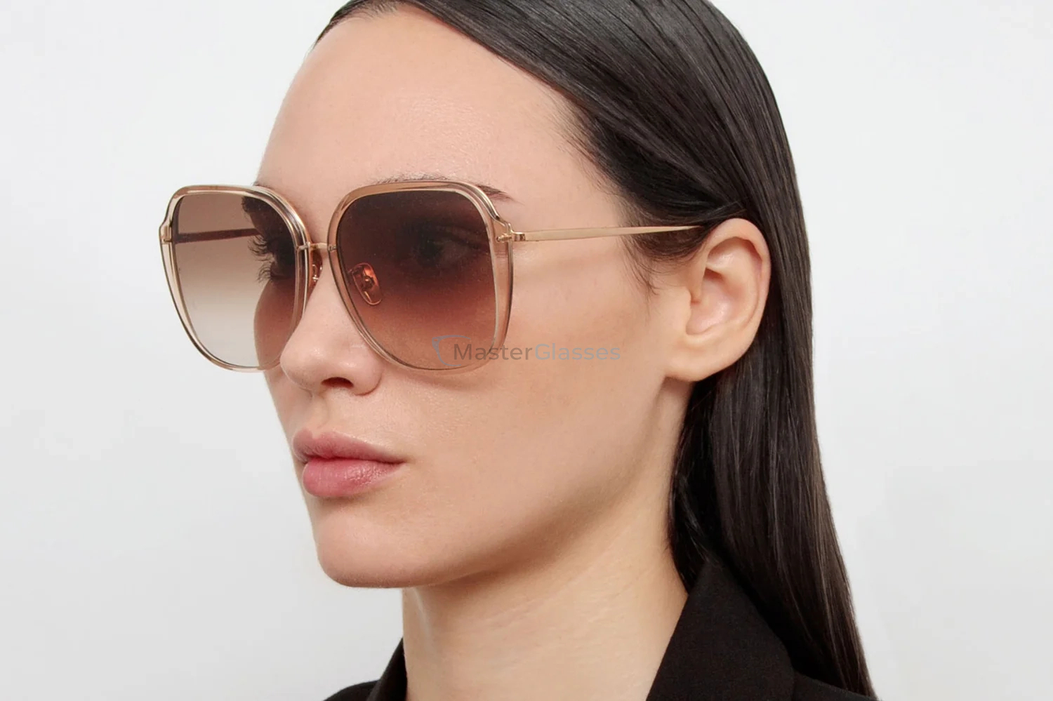   Linda Farrow 1500 C03
