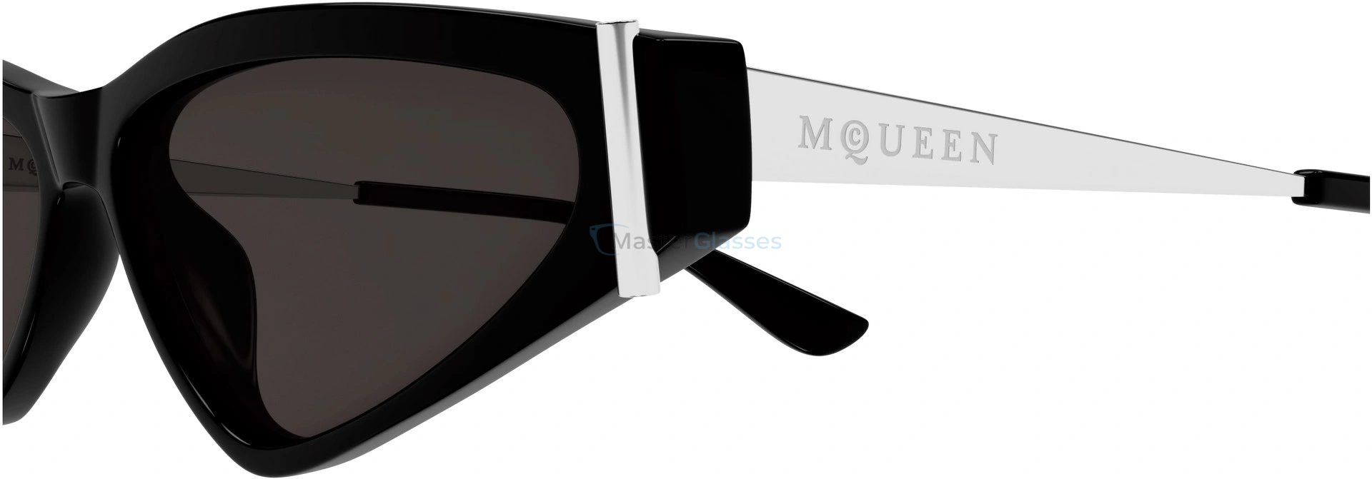Alexander McQueen AM0493S-001 57  
