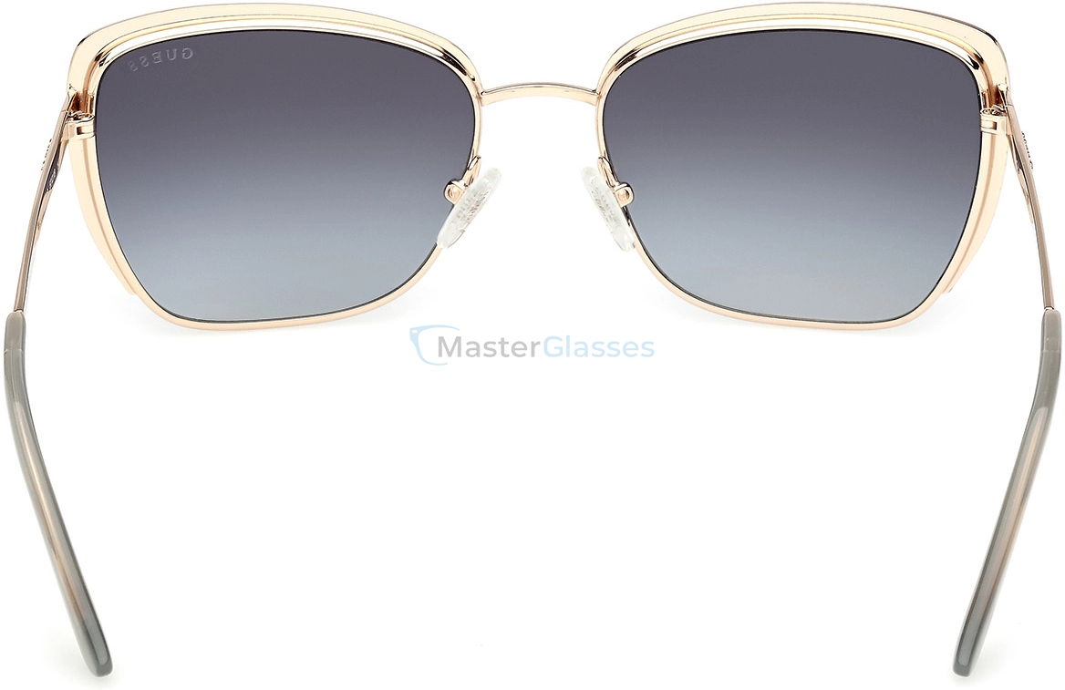   Guess GUS 00218 32B 57