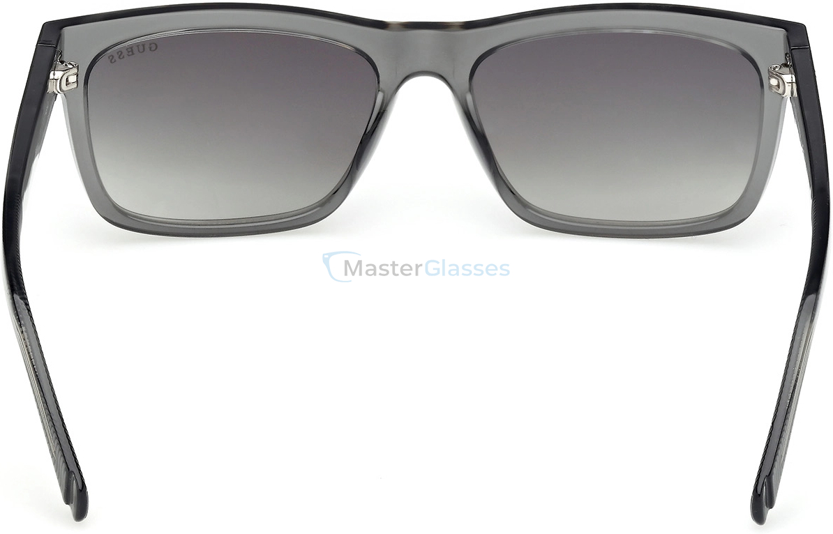   GUESS GUS 00221 20B 57