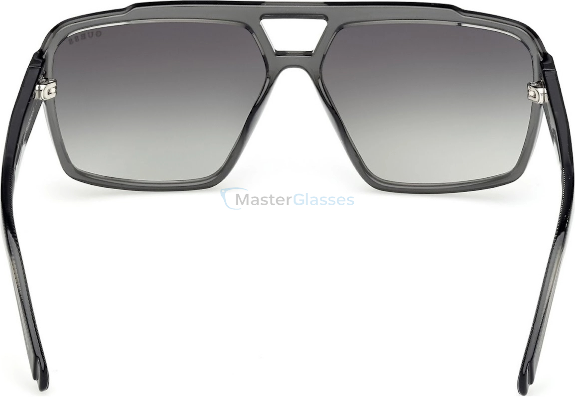   GUESS GUS 00223 20B 61