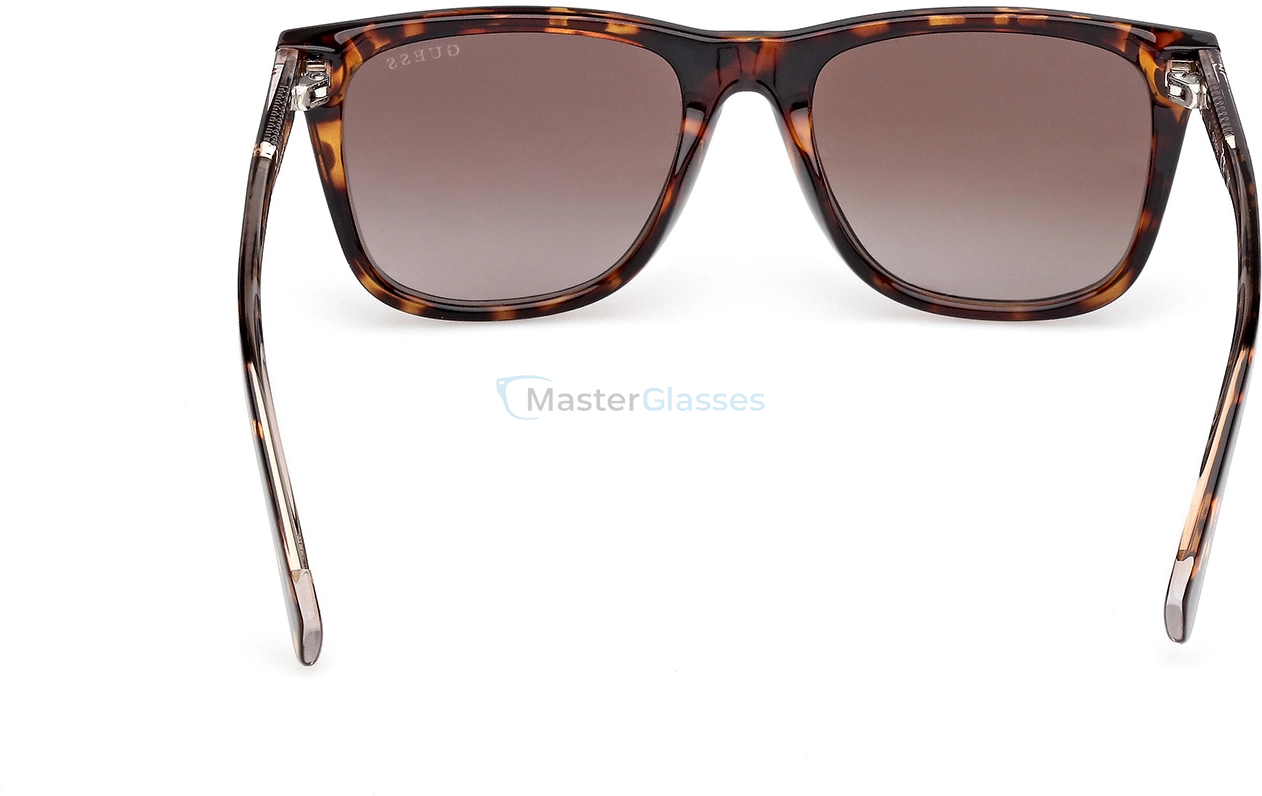   GUESS GUS 00227 52F 47