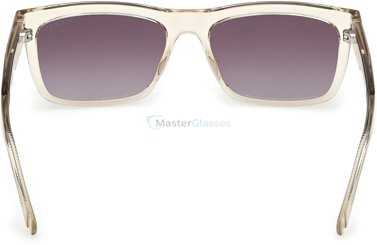   GUESS GUS 00221 57Z 57