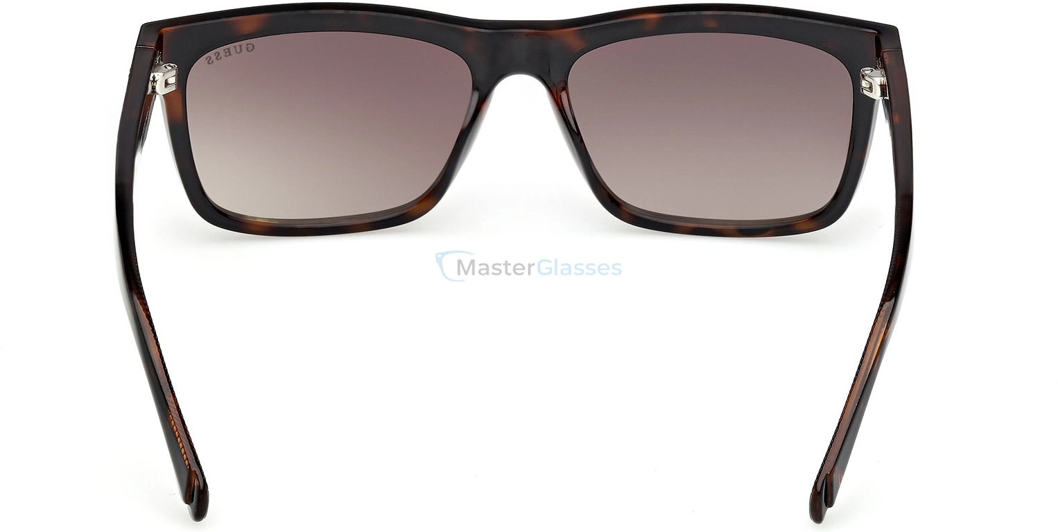   GUESS GUS 00221 52F 57