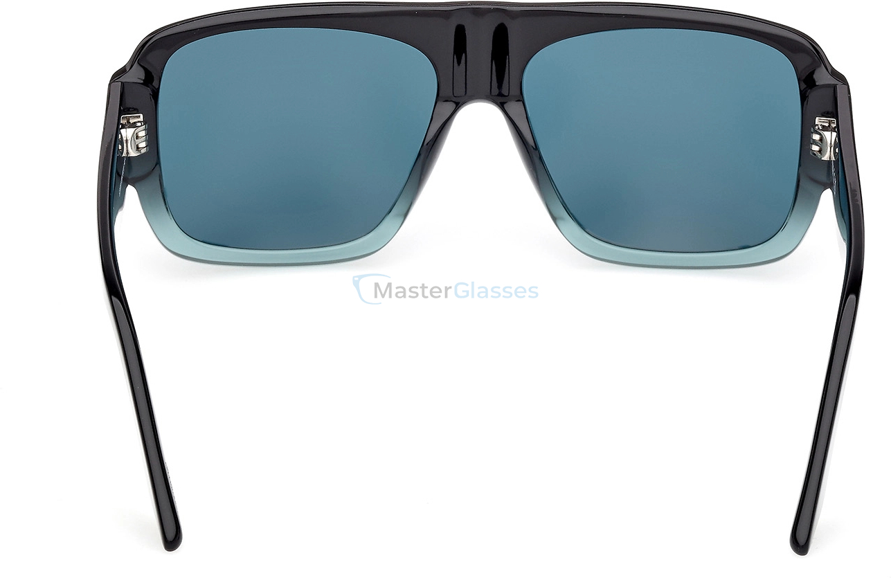   GCDS GD 0069 89N 56