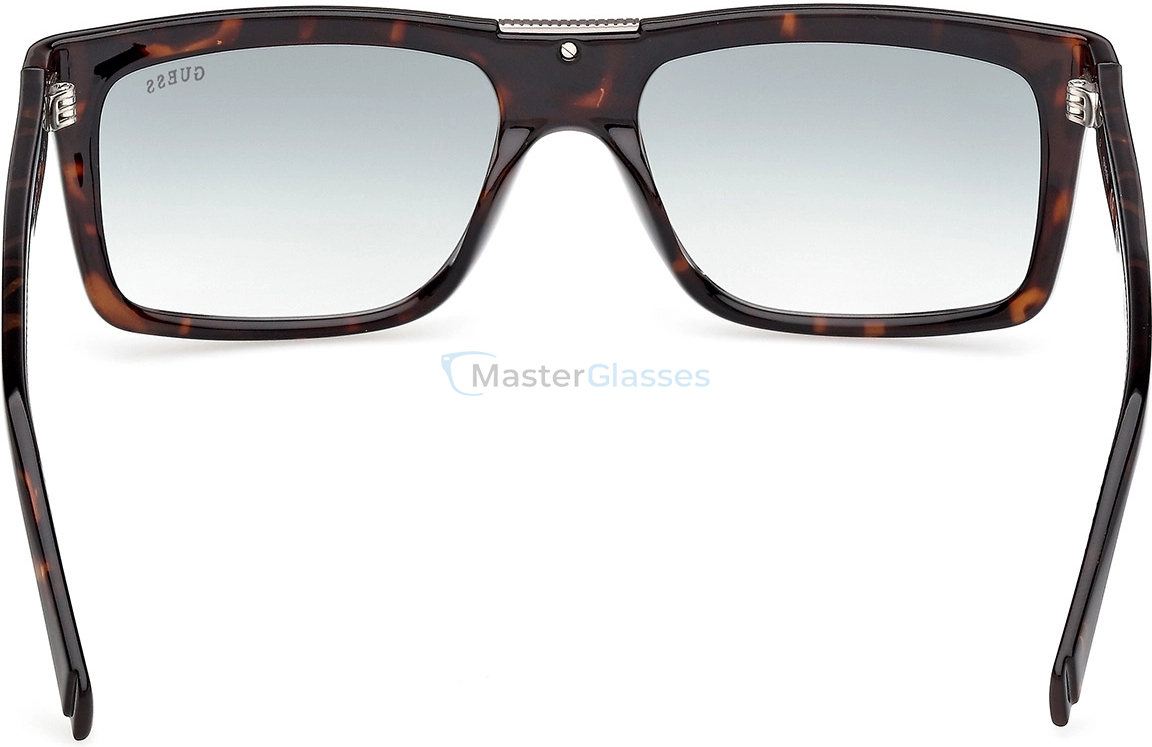   GUESS GUS 00274 52P 56