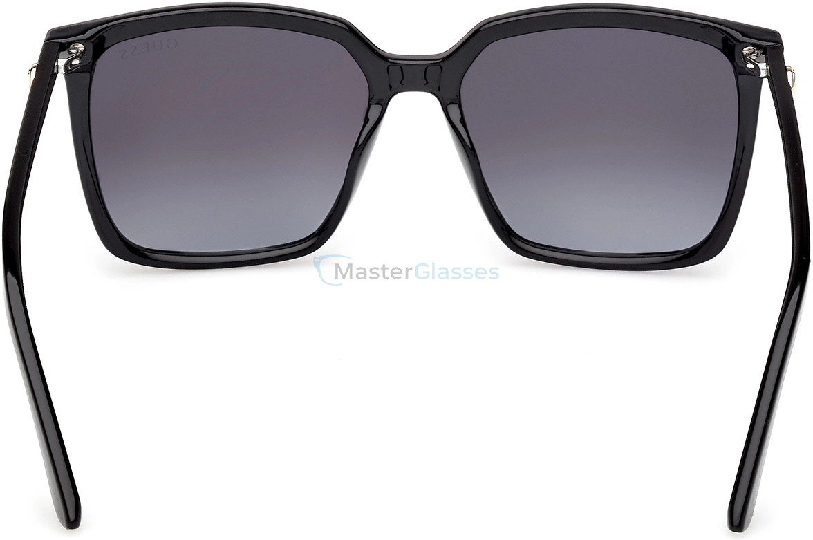  GUESS GUS 00258 01B 56