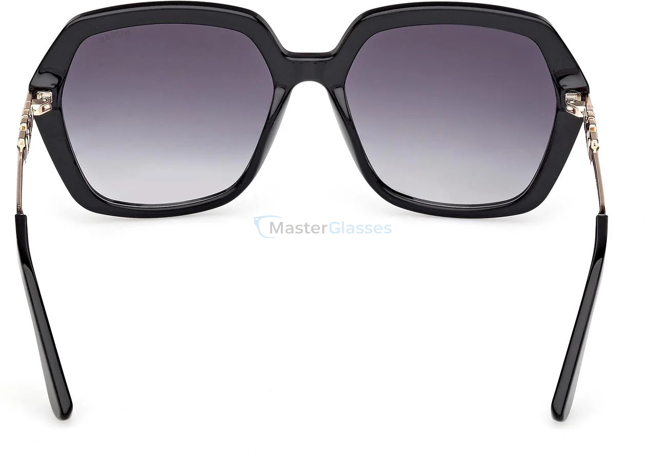   GUESS GUS 00257 01B 57