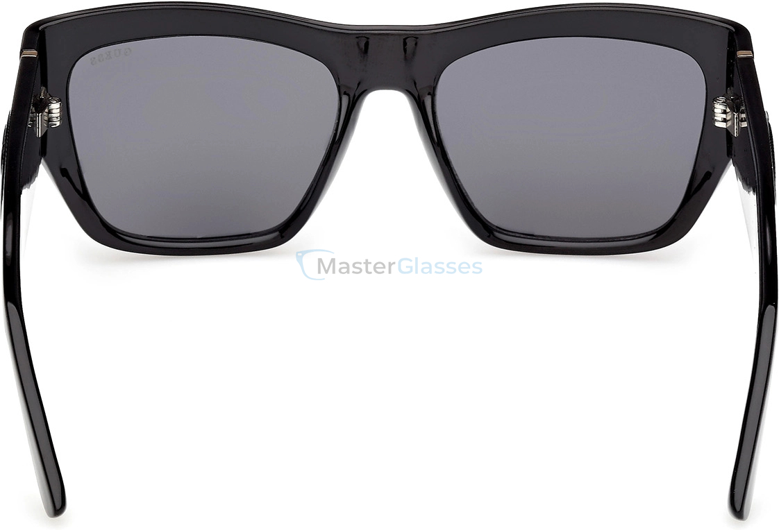   GUESS GUS 00252 01A 54